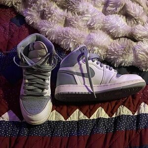 Nike Kids High-Top Sneakers in White and Gray